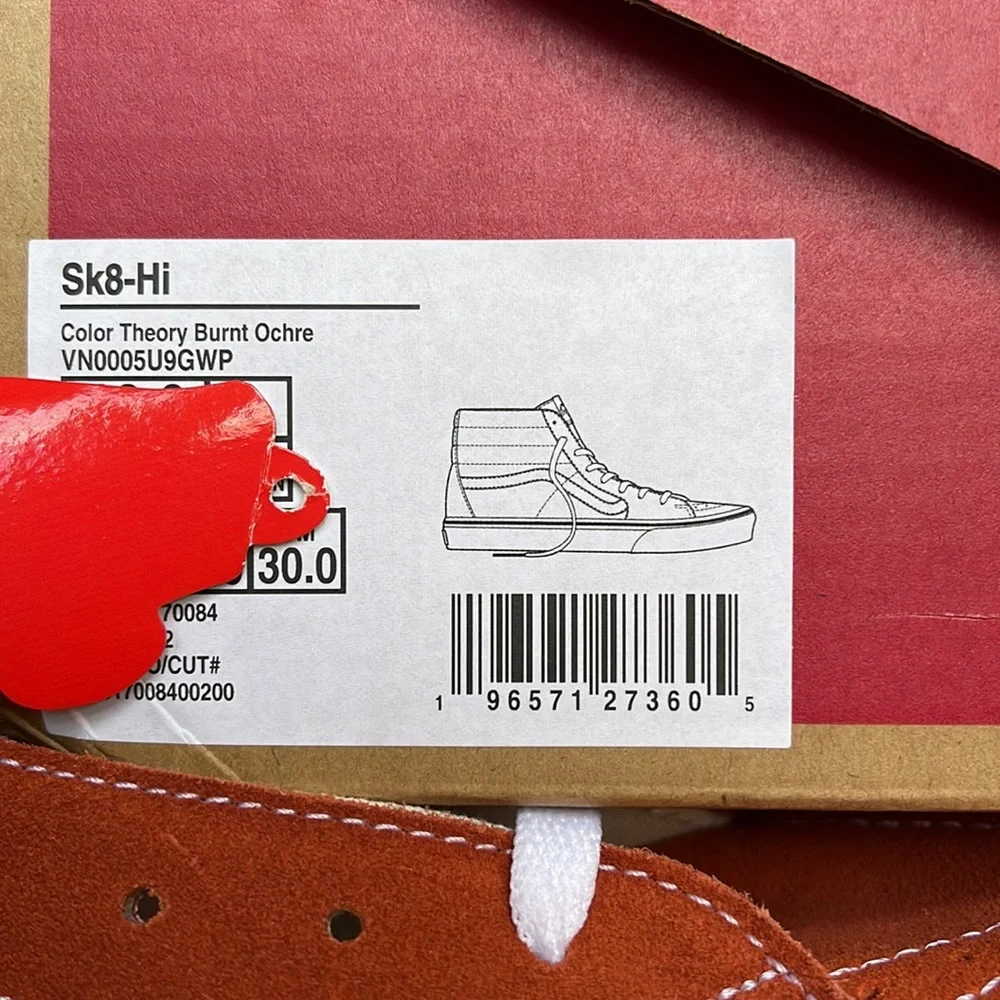 Vans WMNS Sk8-Hi
Color Theory Burnt Ochre
VN0005U9GWP
Sneakers - Picture 16 of 16